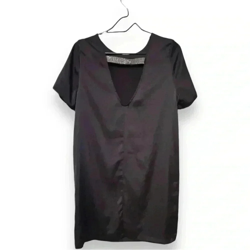 H&M Black Short Sleeve Satin Cutout Sleeve and Back with Silver Detail Minidress - Picture 14 of 16